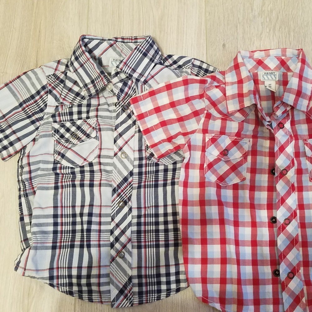 Boys 2 flannel button down shirts 2T